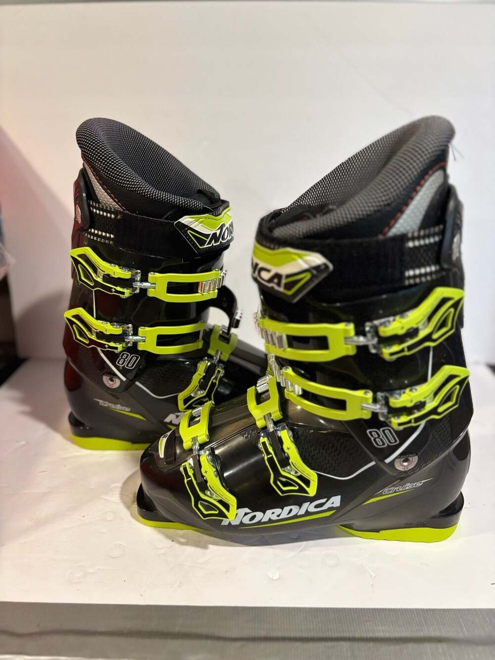 Nordica Cruise 80 Men's Ski Boots Size 26.5